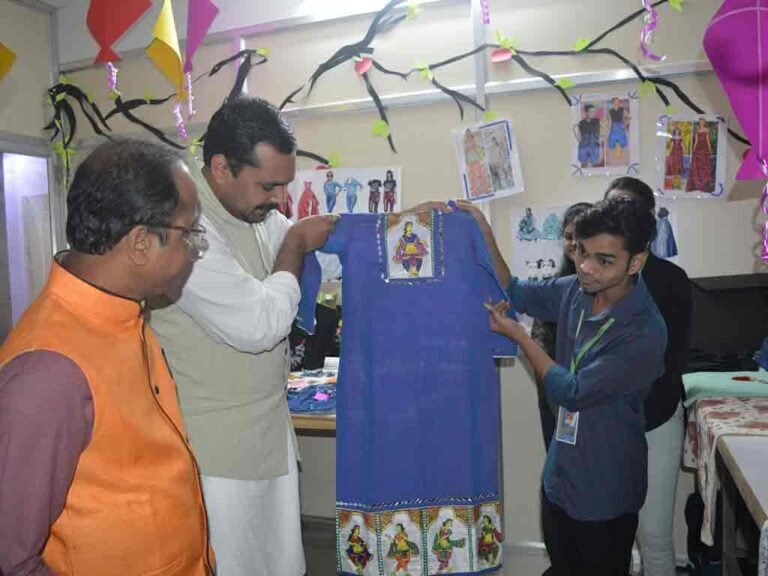 Fashion-Design-Activities-04