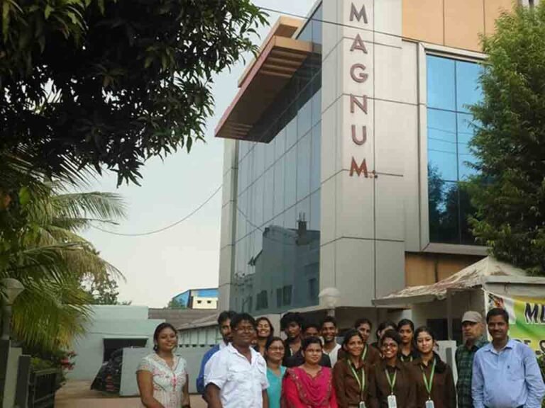 Fashion-industrial-visit2